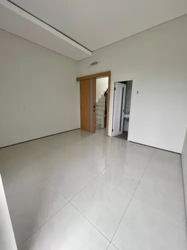 Cluster Muslim Cinangka Depok Rumah 2 Lantai Strategis Pinggir Jalan