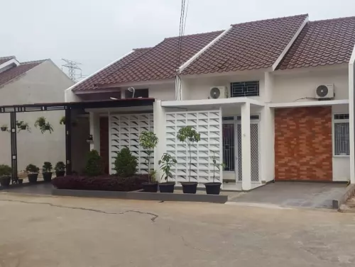 Rumah dijual di Pondok Ranggon akses mobil 2 jalur